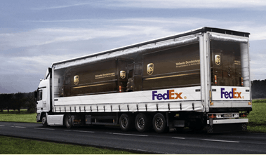 FedEx Werbung auf den eigenen Trucks