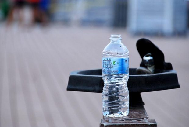 Foto:  Water bottle, faungg's photos, Flickr, CC BY-SA 2.0