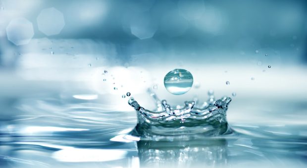 Weder fest noch flüssig: Neuer Phasenzustand des Wassers entdeckt